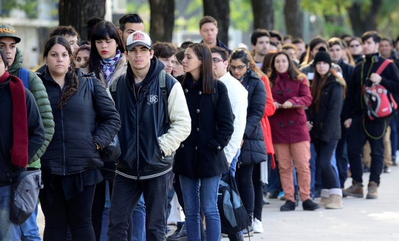 Para la OIT, las consecuencias económicas de la pandemia afectarán en especial a los jóvenes