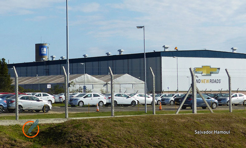 General Motors extendió la suspensión de sus 1.500 empleados por todo el mes de abril