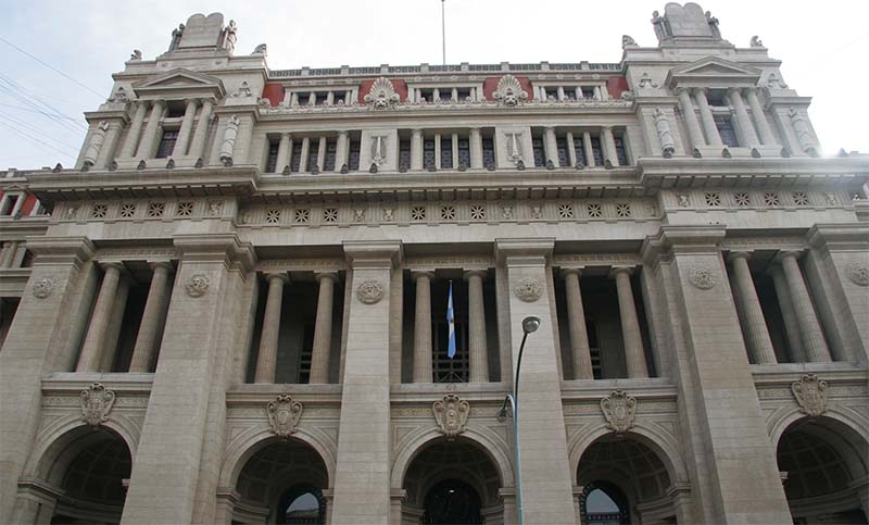 Coronavirus en Argentina:  primer amparo que declara nulo un despido tras el decreto que prohíbe las cesantías