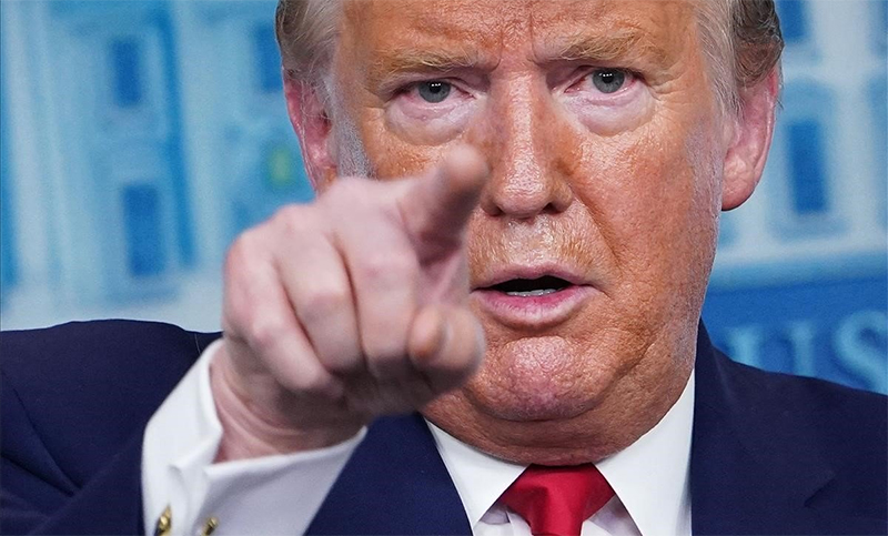 Trump quiere que reabran las escuelas en plena pandemia