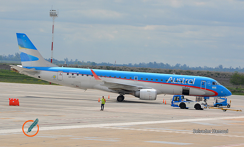 Aerolíneas Argentinas anunció la fusión con Austral en una sola compañía