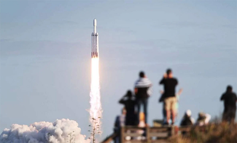 El Canon9 se lanzó con éxito y Estados Unidos volvió al espacio después de 10 años