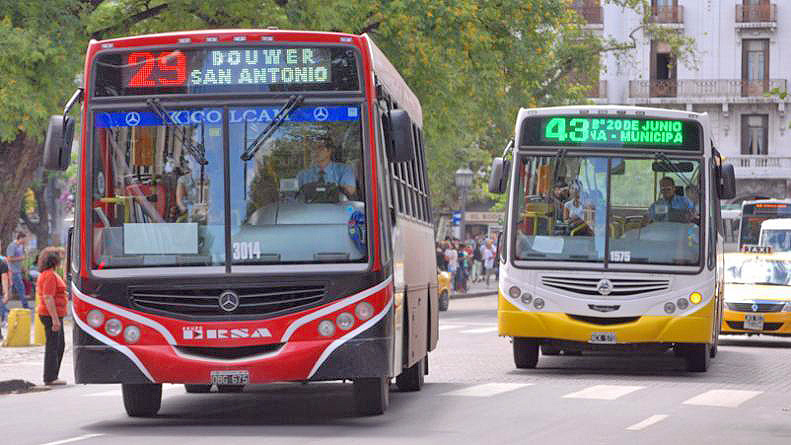 Continúa el paro del transporte de pasajeros urbano e interurbano en Córdoba por deuda salarial
