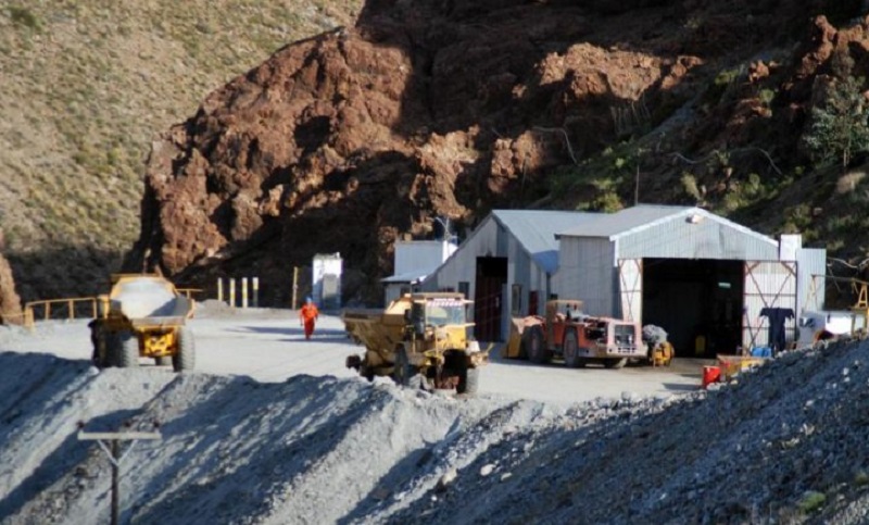 Neuquén: empresa minera suspendió obras y debe salarios e indemnizaciones a trabajadores 