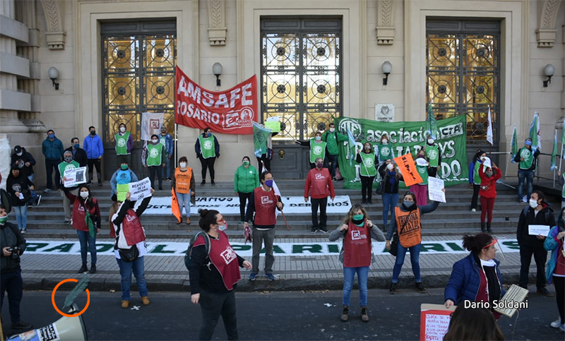 ATE Rosario, Amsafe y Siprus reclamaron reapertura de paritarias: «Estamos en emergencia»
