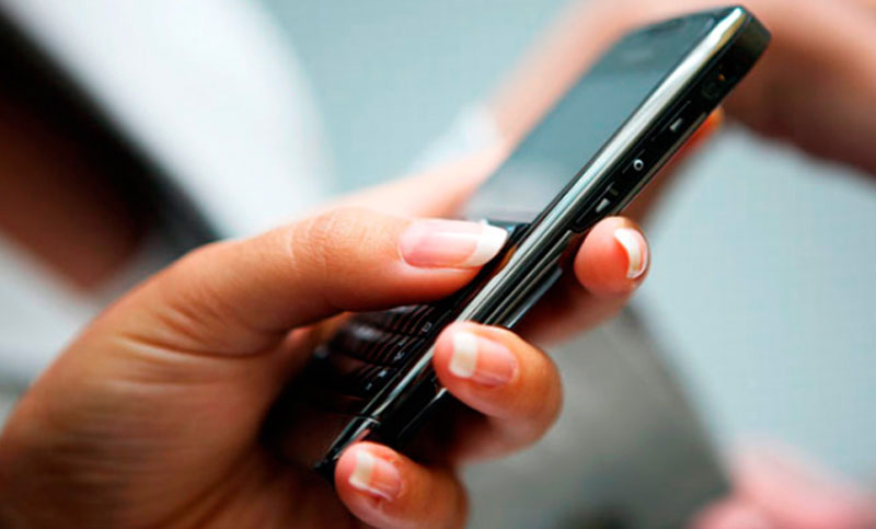 Legisladores del Frente de Todos presentan proyecto para frenar aumentos en telefonía, internet y cable
