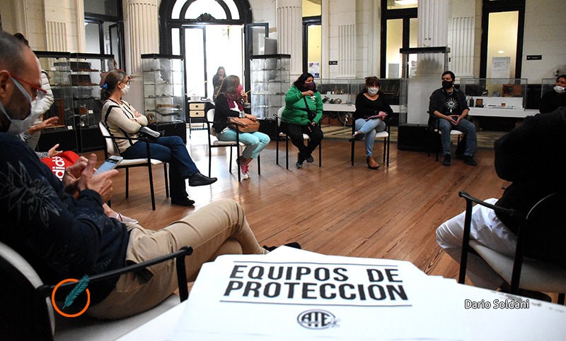 ATE Rosario y Siprus exigen que se les pague el bono a los trabajadores de Salud Mental