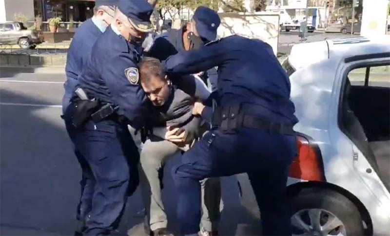 Córdoba: un comerciante fue detenido en medio de una protesta en el Centro