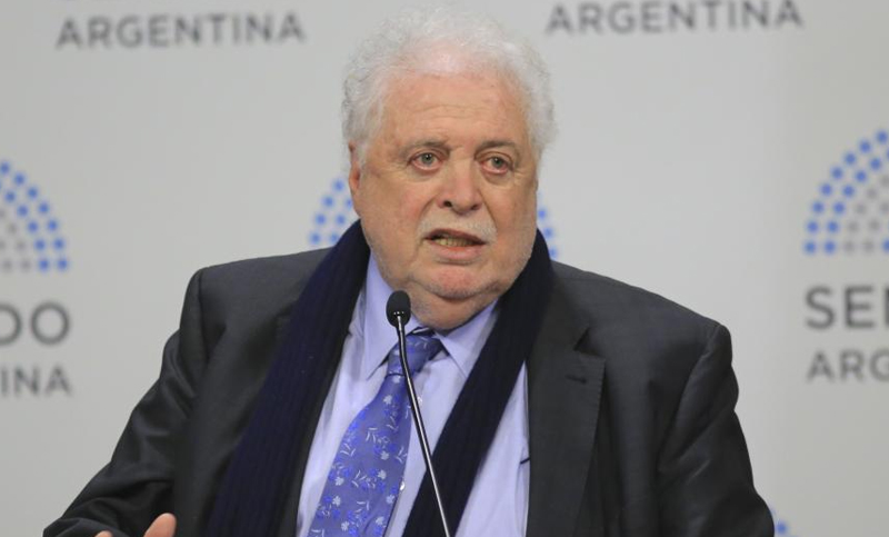 González García dijo que «debemos empezar a tener actividades sociales y productivas»