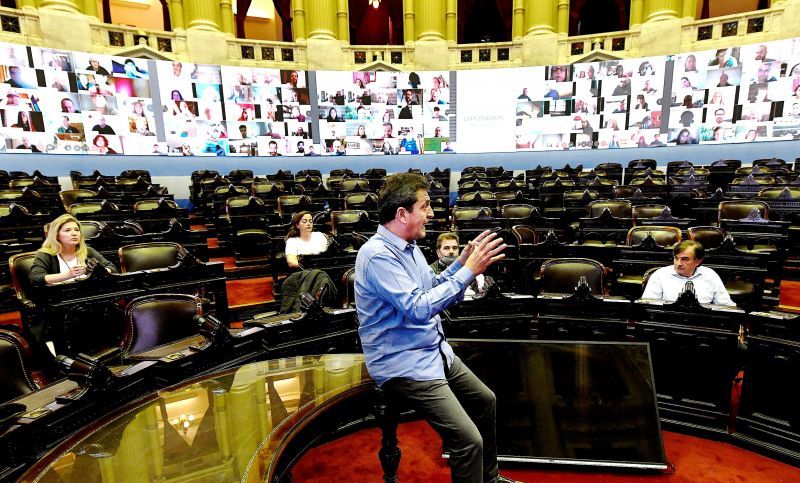 Reunión clave en Diputados para definir temario y fecha de la primera sesión virtual