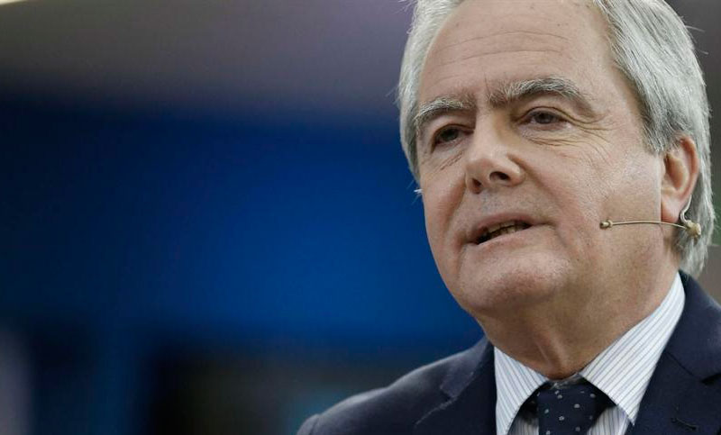 Para Pinedo, es «normal» que un Gobierno vaya a ver a un juez y le advierta «el daño que puede hacer con su fallo»