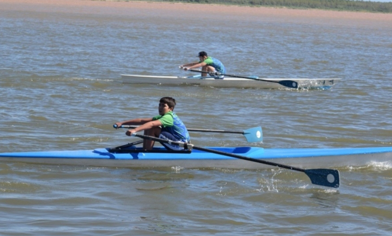Volvió el remo a Corrientes con estrictas medidas preventivas