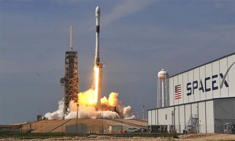 Lanzan un cohete espacial tripulado desde Estados Unidos: será el puntapié para viajes civiles al espacio