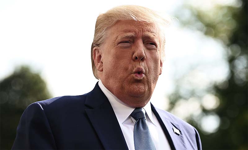 Trump asegura que está en condiciones de arrasar con el “estado profundo”