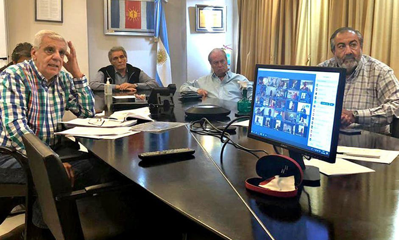 La CGT y la UIA extiendieron por dos meses el esquema de tope a recortes salariales