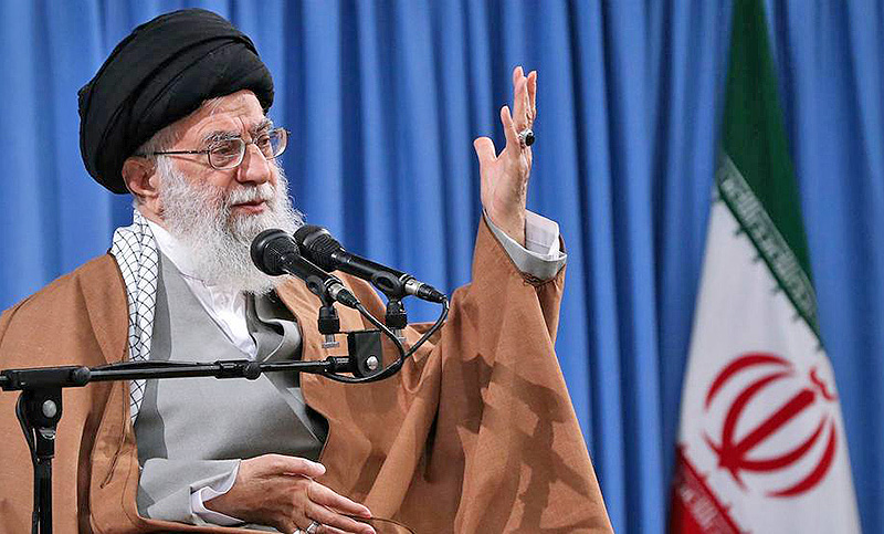 El líder supremo iraní condenó la muerte de George Floyd y fustigó a EEUU