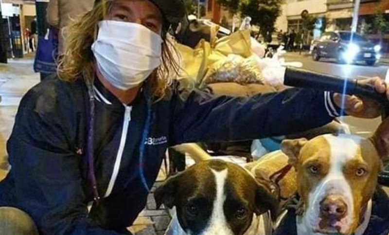 Argentino varado en Perú quiere ser repatriado con sus mascotas: «No pienso abandonarlos»