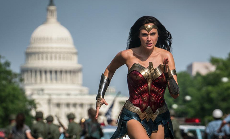 Warner Bros vuelve a postergar el estreno de «Mujer Maravilla 1984» y «Tenet»