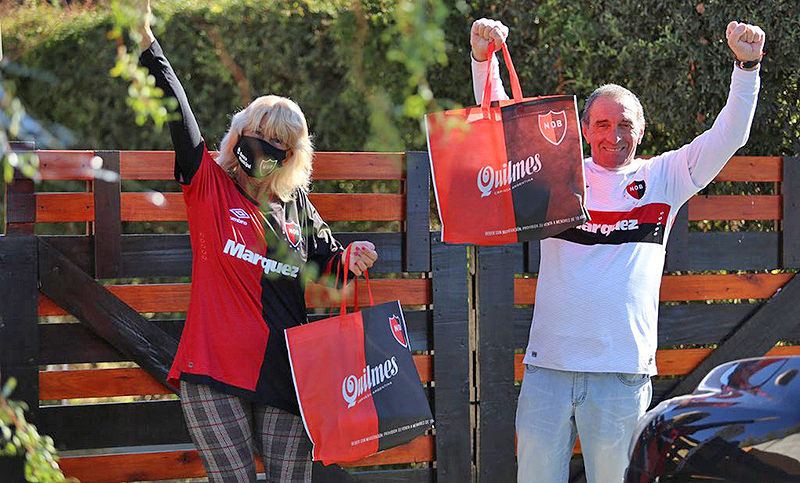 La campaña de visitas de Newell’s alcanzó esta vez a socios de Zavalla y Pujato