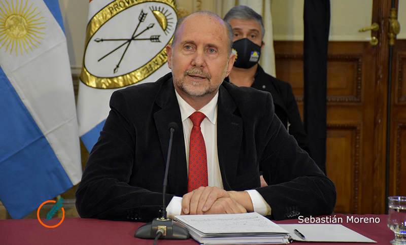 Perotti: «Cuando esté superada esta pandemia hay que reconstruir Santa Fe»