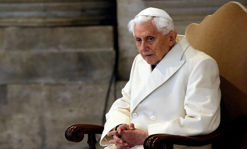 Benedicto XVI volvió al Vaticano tras su viaje a Alemania para visitar a su hermano enfermo