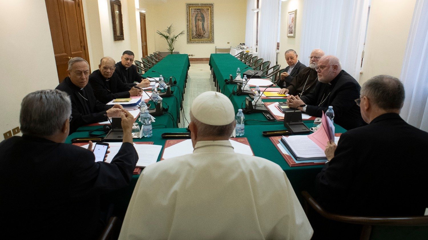 Por el coronavirus, la reforma constitucional del Papa podría retrasarse hasta 2021
