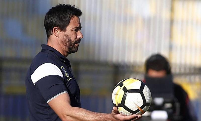 Vitamina Sánchez desmintió que le hayan ofrecido ser el DT de Central