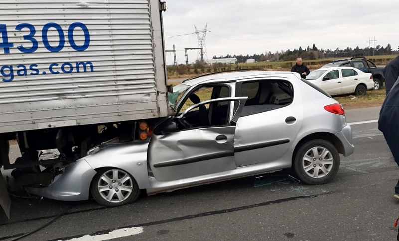 Impactante choque en la autopista: uno de los heridos fue trasladado en helicóptero