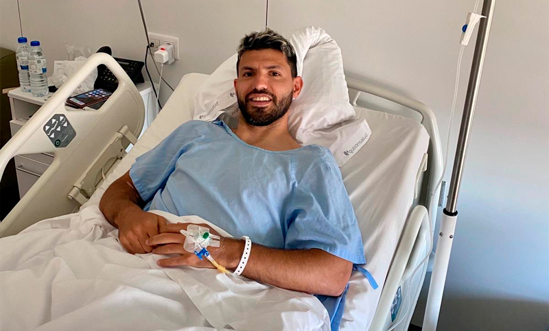 Agüero fue operado con éxito de su rodilla izquierda: «Todo salió bien»