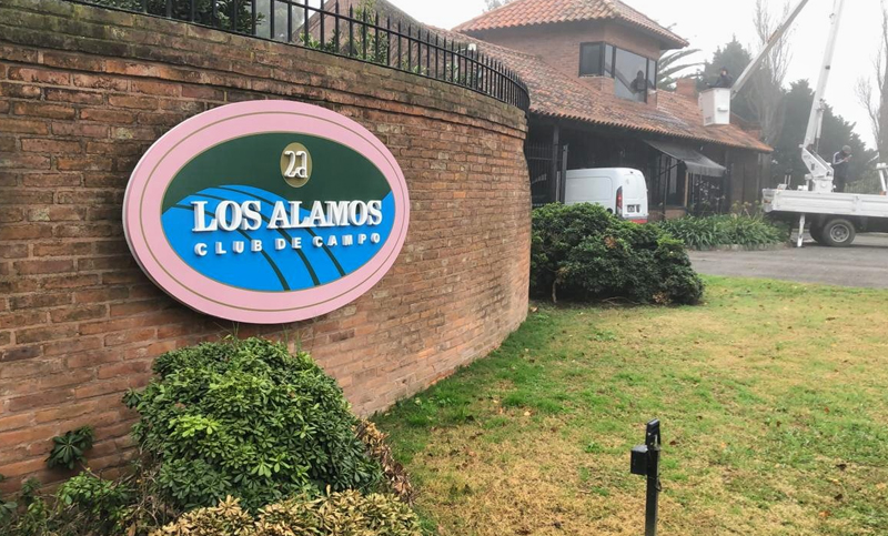 Dinero en efectivo, taxis y una moto de agua: detalles de los allanamientos que terminaron con Bracamonte detenido