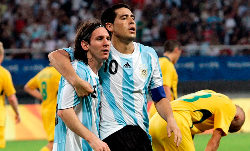 Messi cumple 33 años y recibió los saludos de Newell’s y Barcelona