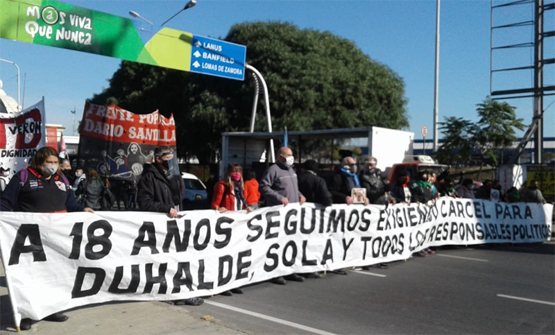 Movimientos sociales reclaman justicia en Puente Pueyrredón a 18 años del asesinato de Kosteki y Santillán