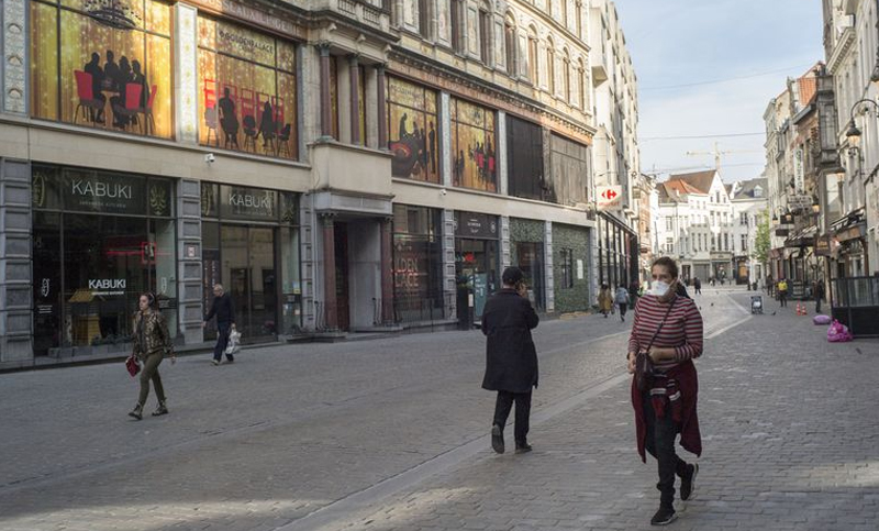 En una semana, crecen un 71% los casos de coronavirus en Bélgica