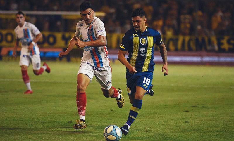 Martínez afirmó: «Desmotiva un poco el no saber qué va a pasar con el fútbol»