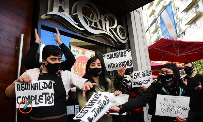 Trabajadores del bar El Cairo reclaman el pago de sueldos adeudados