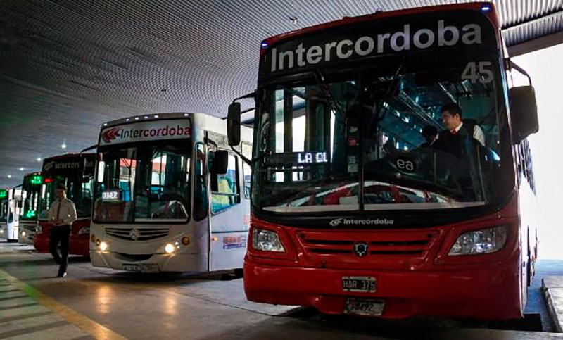 El paro del transporte interurbano en Córdoba superó los cien días