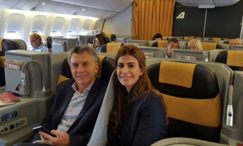 Con avance judicial en su contra, Macri partió rumbo a Francia