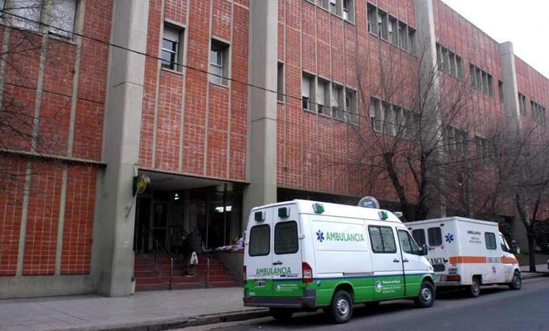 Un bebé de 14 días, su madre y una mujer embarazada permanecen internados con coronavirus