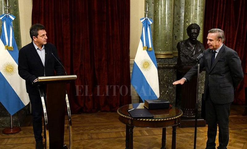 Massa tomó juramento a Pichetto como auditor de la AGN