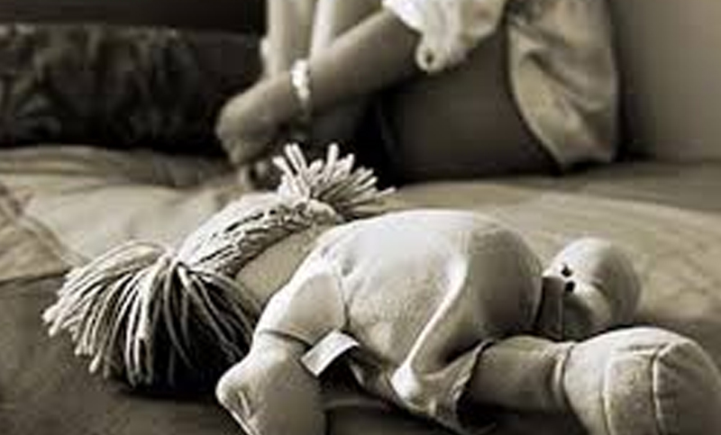 Pedirán 32 años de prisión para un hombre que abusó sexualmente de las dos hijas de su ex pareja
