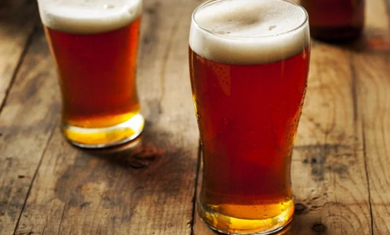 Abren cervecerías en Mar del Plata pese a la escalada de casos de coronavirus