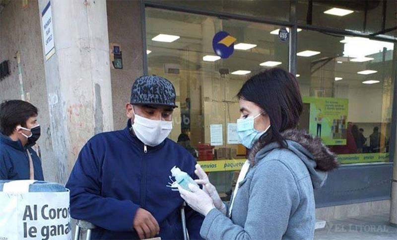 Informan 18 nuevos fallecimientos y suman 1.403 los muertos por coronavirus en la Argentina