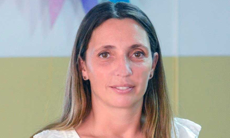 Renunció la funcionaria del ministerio de Educación que participó de la fiesta clandestina