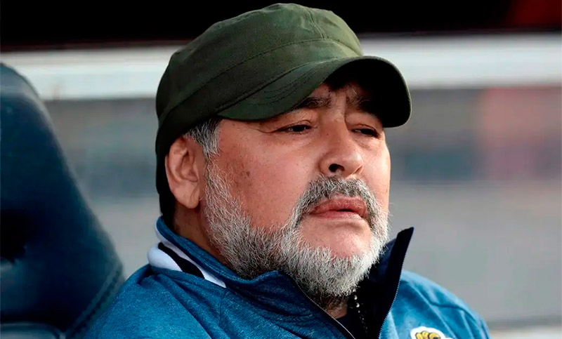 Maradona criticó duramente a Infantino por poner a Macri en la FIFA