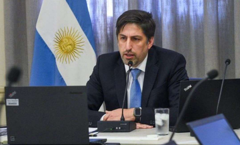 El ministro Trotta se refirió al regreso a clases y habló de un protocolo «dual»