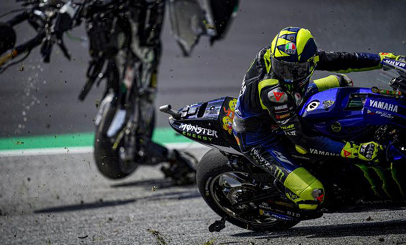Moto GP: accidente espectacular que no tuvo consecuencias graves
