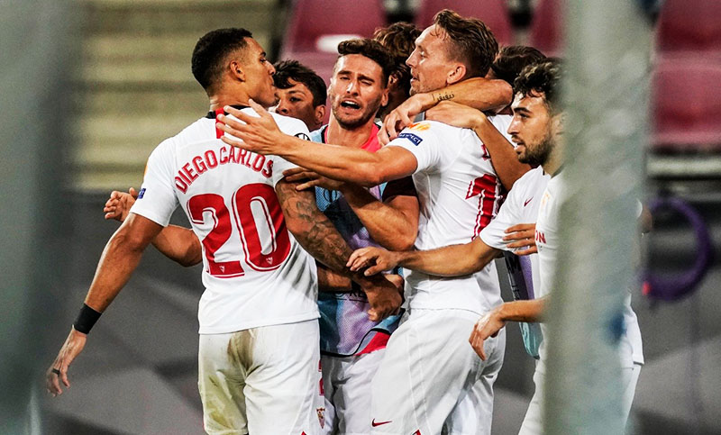 Sevilla dio vuelta el marcador y es finalista de la Liga de Europa