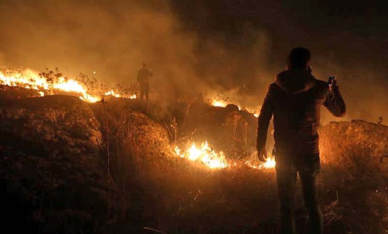 Israel ataca posiciones de Hezbollah en Líbano