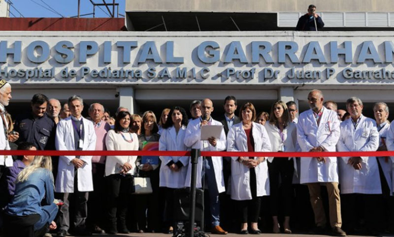 Médicos del Garrahan denuncian que hay 209 profesionales contagiados de Covid-19