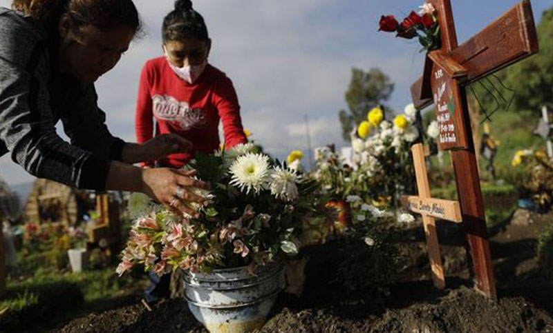 México sobrepasa las 52.000 muertes y los 475.000 contagios por coronavirus